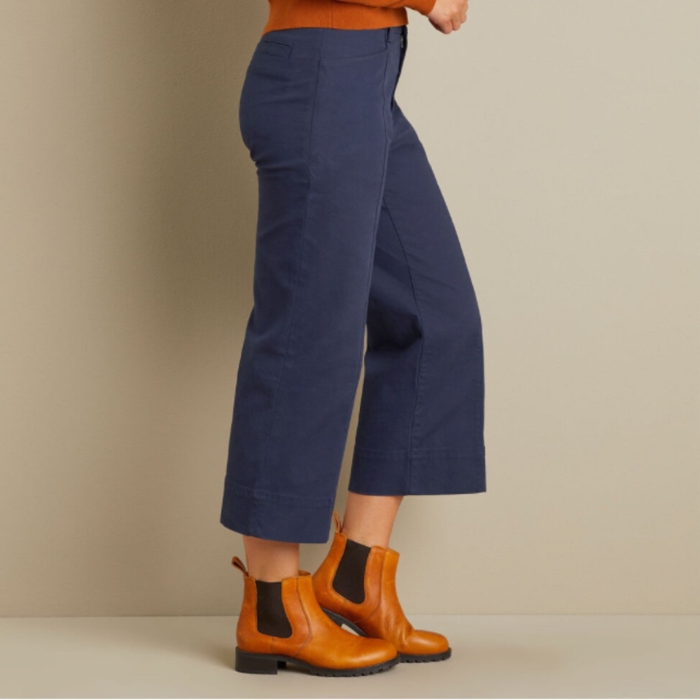 Duluth Trading Co. Workday Warrior Chino Wide Leg Crop Pants Navy. Size 2. - Picture 6 of 6